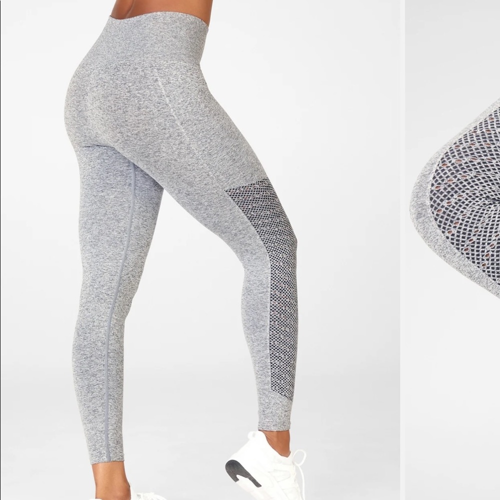 NWT Fabletics Sync High Waisted Perforated 7/8